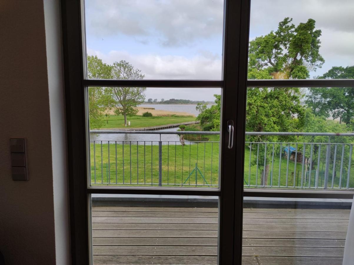 Ferienwohnung Leuchtturm Dewichow エクステリア 写真